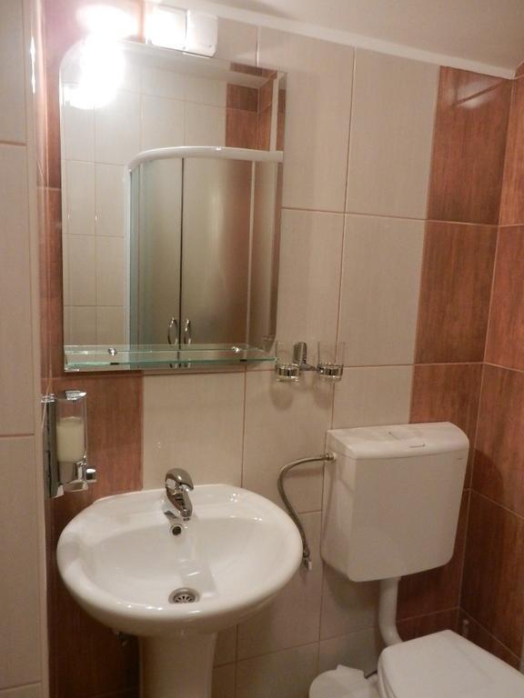 Guesthouse Ellite Пожареваць Номер фото
